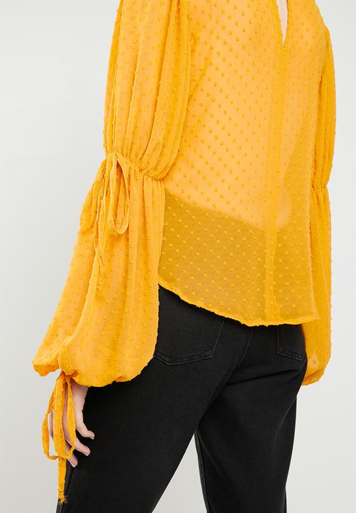 STYLE REPUBLIC - Volume sleeve blouse - yellow