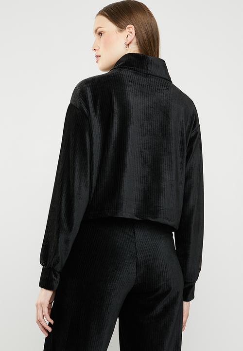 Superbalist - Velvour funnel neck top- black