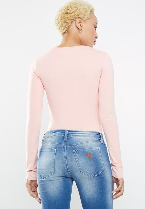 GUESS - Shortsleeve leopard triangle tee - coral