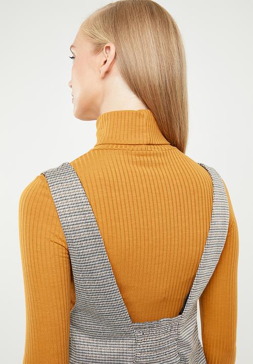 Superbalist - Check pinifore dress - brown 