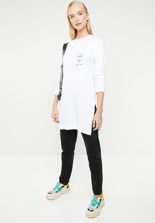 Superbalist - Longline printed tee - white