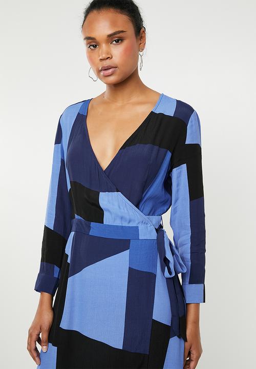 Vero Moda - Molly wrap dress - blueprint