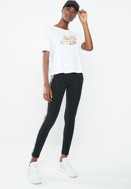New Balance  - Essentials sweet nectar tee - white