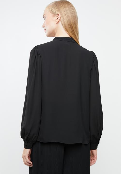 Vero Moda - Grow long sleeve pleated shirt - black
