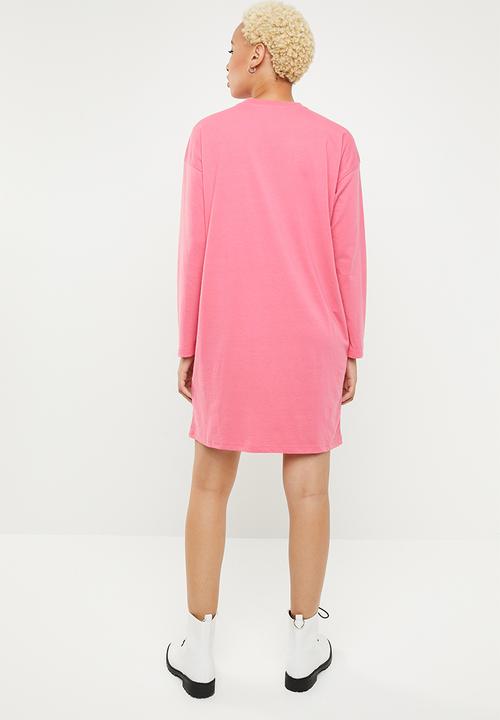 Missguided - Oversized long sleeve zip T-shirt dress - pink