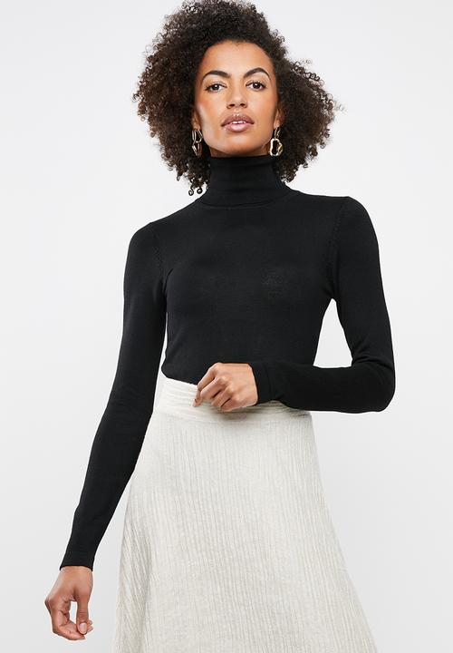 black polo neck