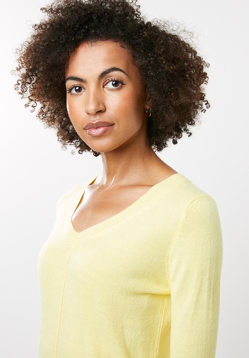 edit - Essential v-neck jersey - yellow 