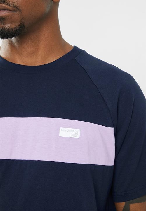 New Balance  - NB athletics raglan tee- navy & purple