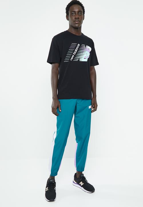New Balance  - Essentials 90s three ns tee - black