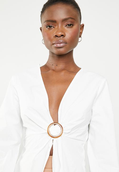 Missguided - Ring front cotton poplin blouse - white