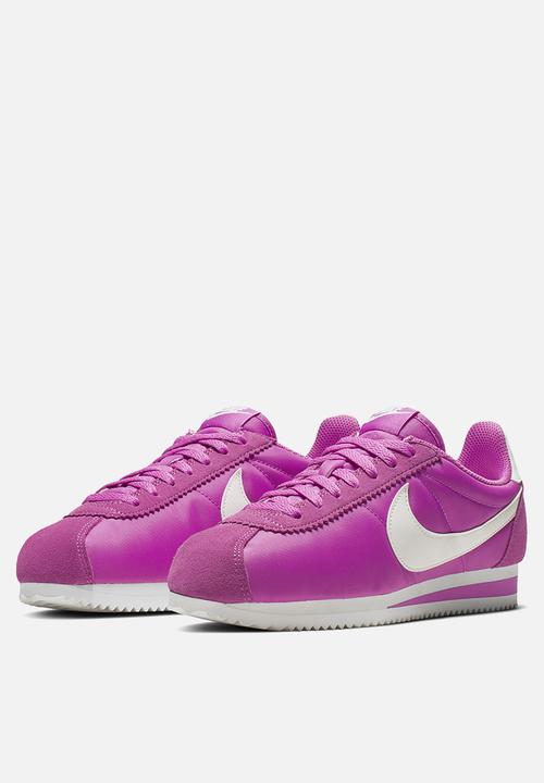 Nike - Classic Cortez Nylon Shoe - active fuchsia/sail-summit white