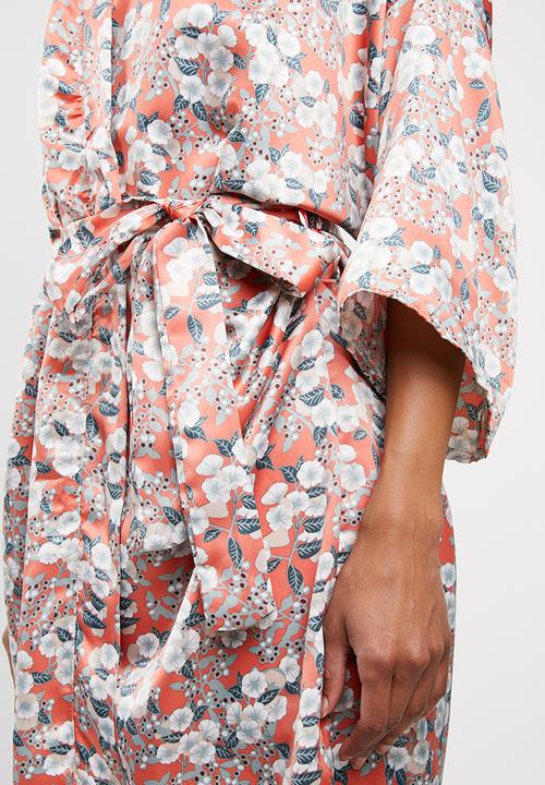 edit - Vintage kimono gown - coral 