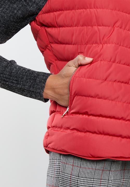 Tokyo Laundry - Chervil sleeveless puffer jacket - red