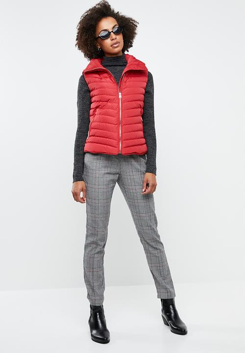Tokyo Laundry - Chervil sleeveless puffer jacket - red