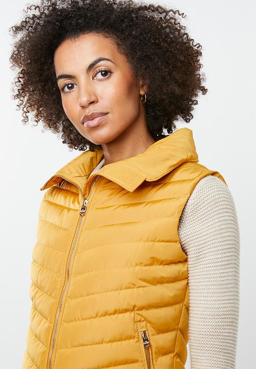 Tokyo Laundry - Chervil sleeveless puffer jacket - yellow 