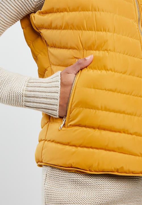 Tokyo Laundry - Chervil sleeveless puffer jacket - yellow 