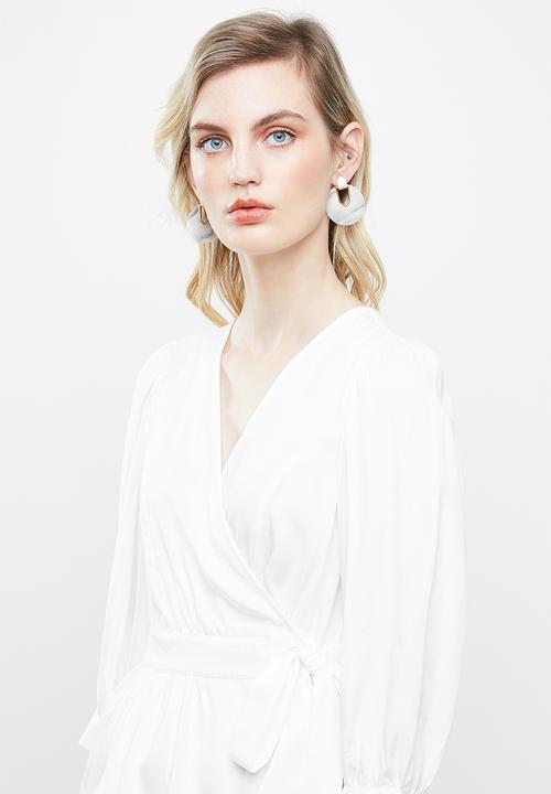 Vero Moda - Scarlet 3/4 midi wrap top - white