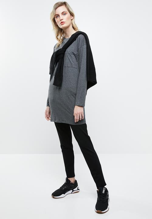 Superbalist - Longline tee with pocket - charcoal 