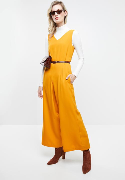 Superbalist - Woven jumpsuit with tie back - yellow