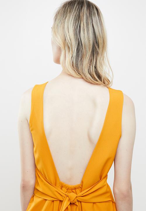 Superbalist - Woven jumpsuit with tie back - yellow
