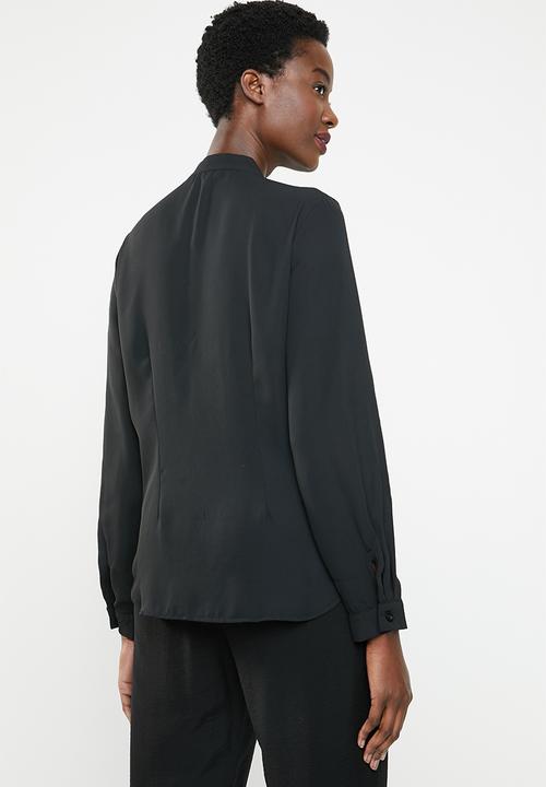 edit - Ruffle blouse - black
