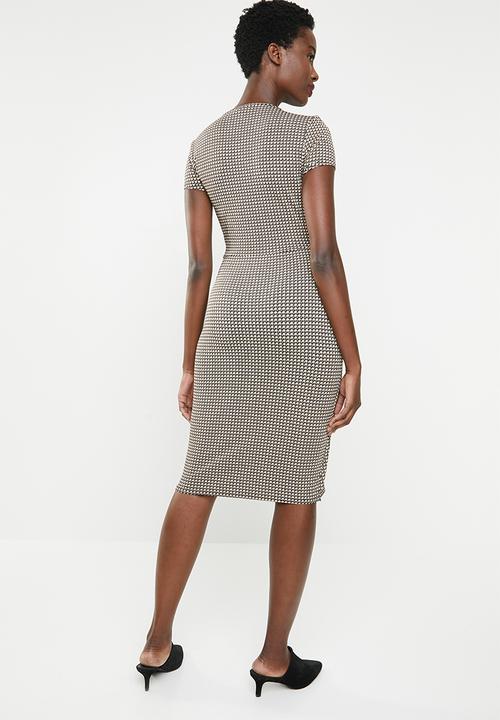 edit - Wrap front drape dress - tan & black 