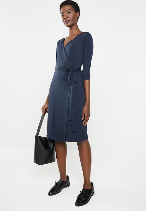 edit - 3/4 Sleeve wrap dress - navy