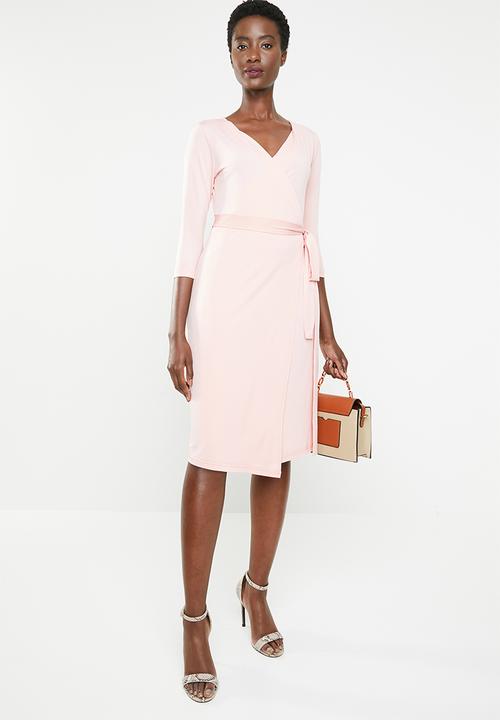 edit - 3/4 Sleeve wrap dress - pale pink