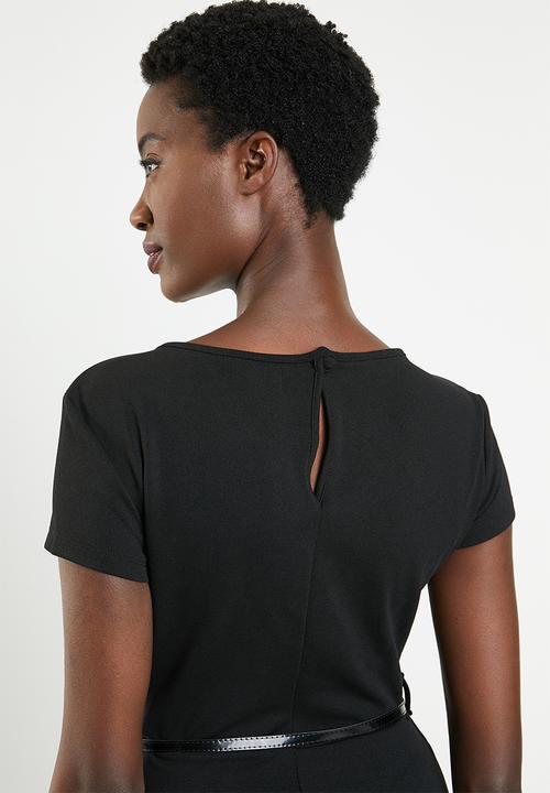 edit - Sleeveless cutline dress - black 