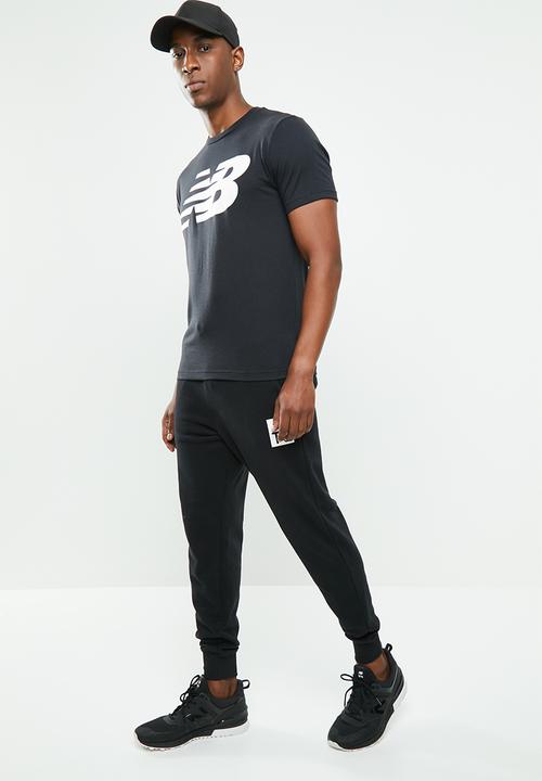 New Balance  - Logo graphic tee - black