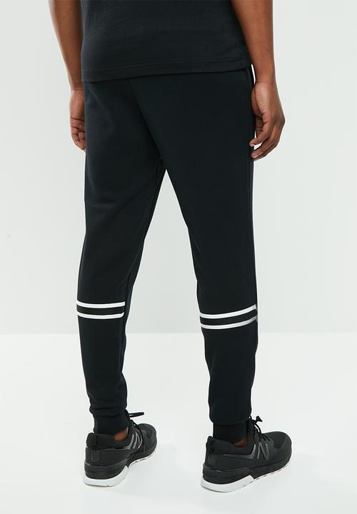 New Balance  - Athletics jogger - black