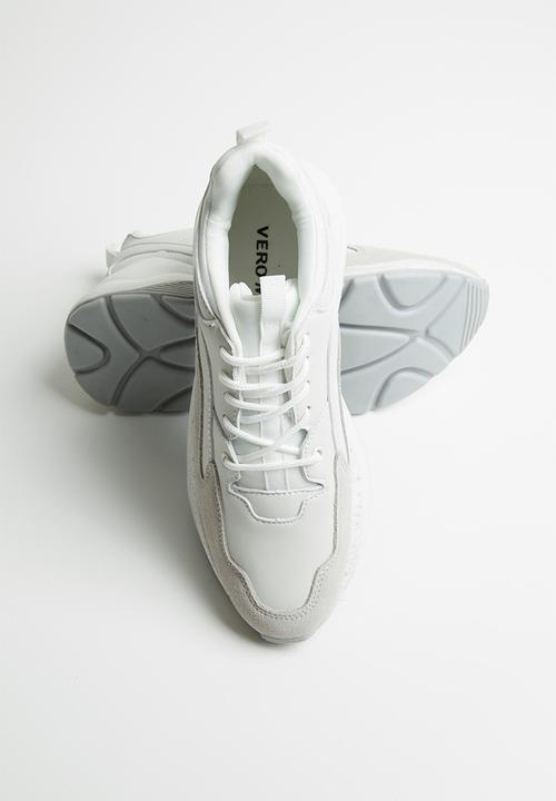 vero moda white sneakers