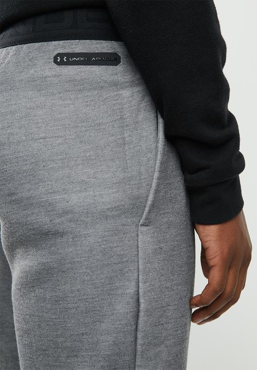 Under Armour - Move light graphic pant - grey