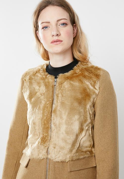 STYLE REPUBLIC - Wool blend coat with faux fur - tan