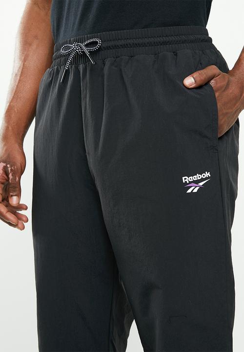 Reebok - CL unisex v trackpant - black