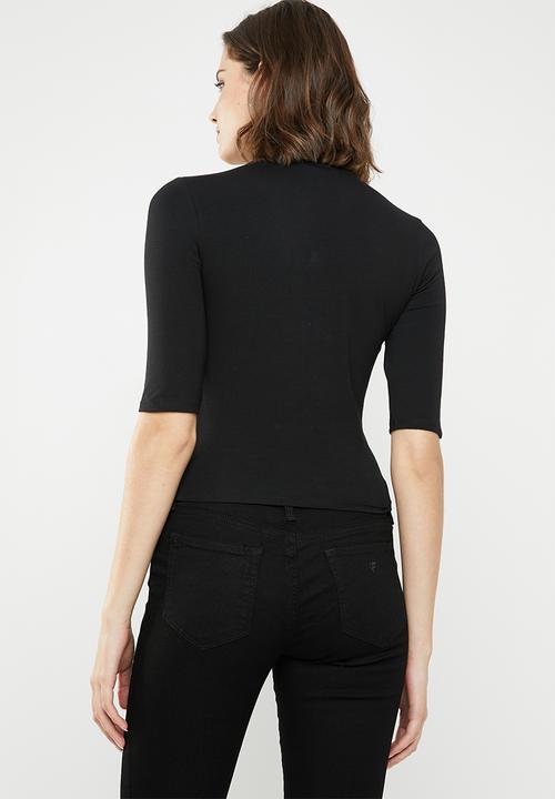 GUESS - 3/4 American logo mock tee - black