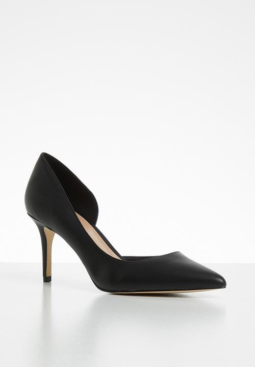 Call It Spring - Victoria court heel - black