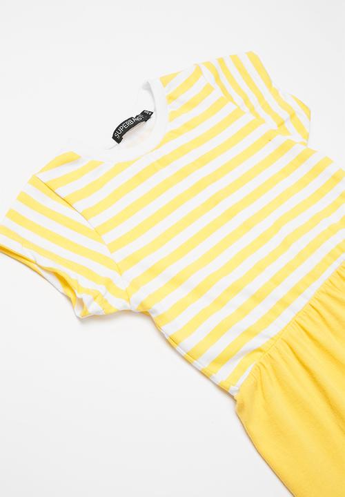 Superbalist - Dress with leggings - yellow 
