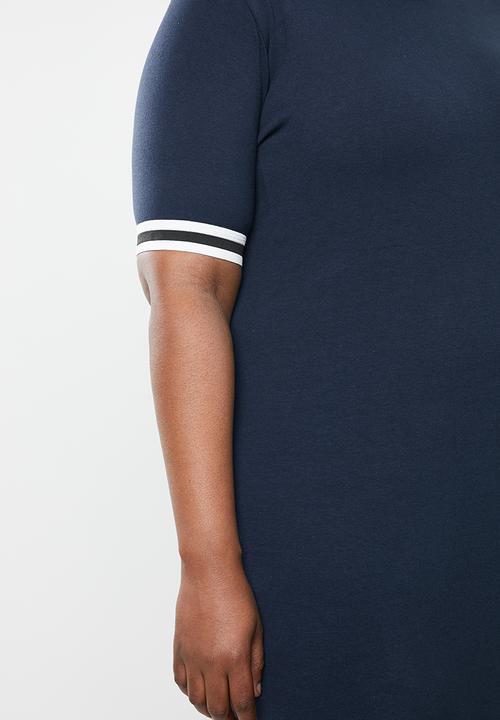 STYLE REPUBLIC PLUS - Athlete T-shirt dress - navy