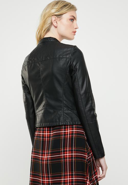 Vero Moda - Nora short leather look jacket - black
