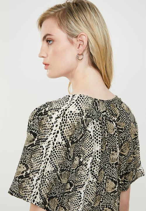 Superbalist - Tie front blouse snake print blouse - multi