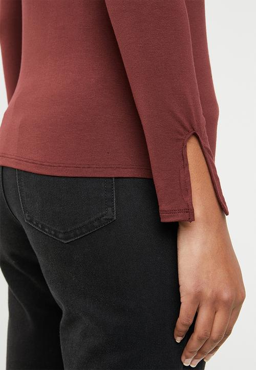 Superbalist - Funnel neck top - burgundy