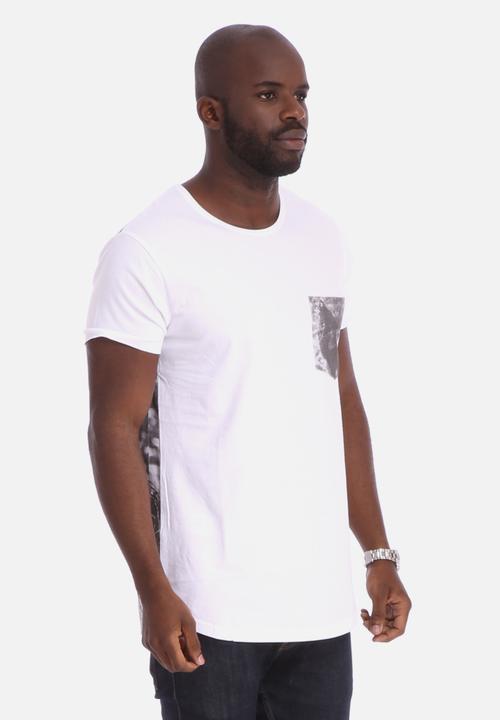 St Goliath - Cry Wolf Tee