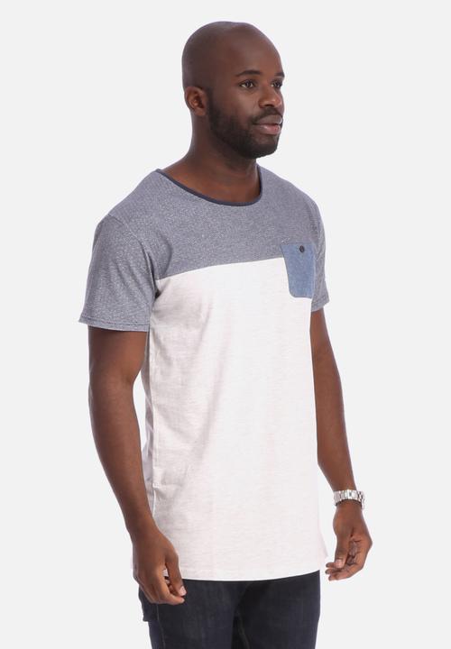 St Goliath - Absence Tee