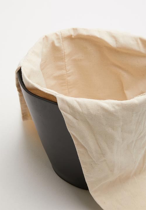 Superbalist - Isa drawstring bucket bag - black