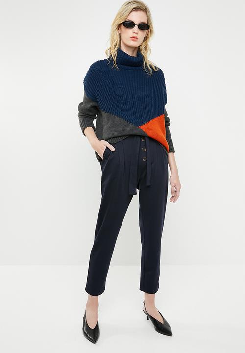 Superbalist - Button detail tapered trousers - navy 