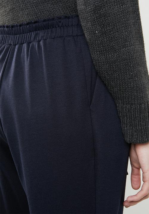 Superbalist - Button detail tapered trousers - navy 