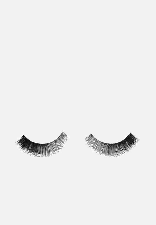W7 Cosmetics - Get Real Lashes - HL03