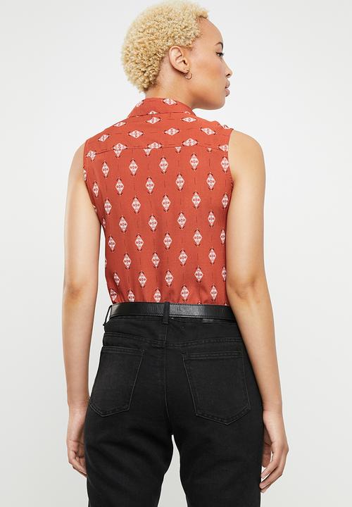c(inch) - Basic sleeveless shirt - rust