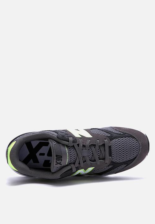New Balance  - X-90 - grey / highliter